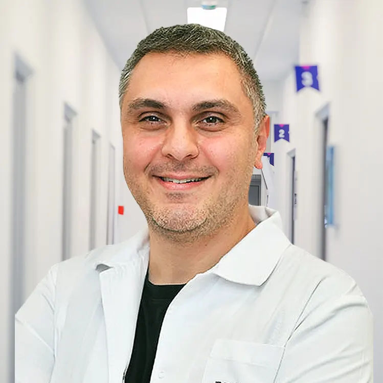 Dr Branko Kajtazi