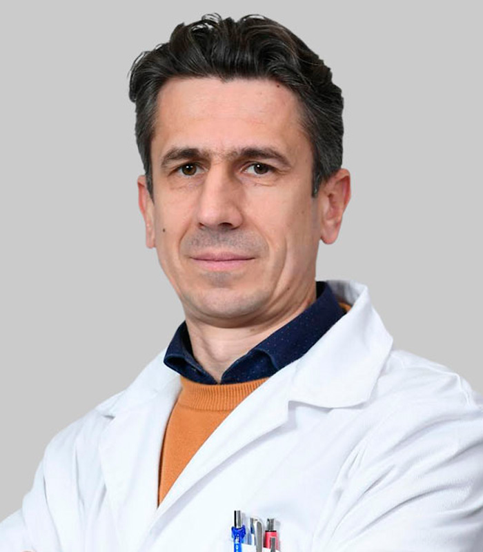 Dr Goran Savić